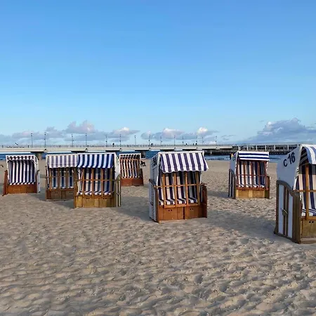 Kapitanskie Blizej Morza *